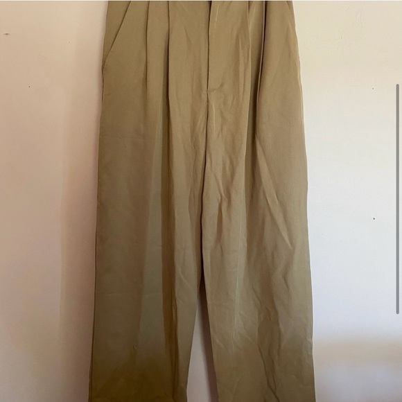 Reformation Mason Pant Khaki - Picture 3 of 4